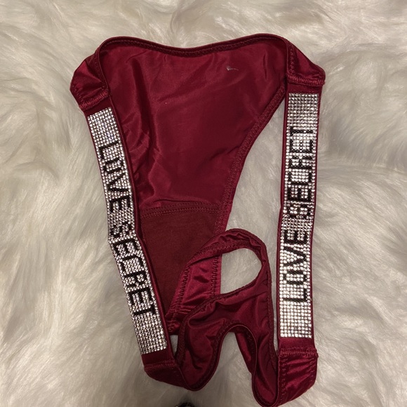 VS Victoria’s Secret bling panties shine strap brazilian velvet and satin logo M - Picture 4 of 7